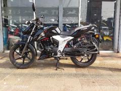 TVS Apache RTR 160 4V